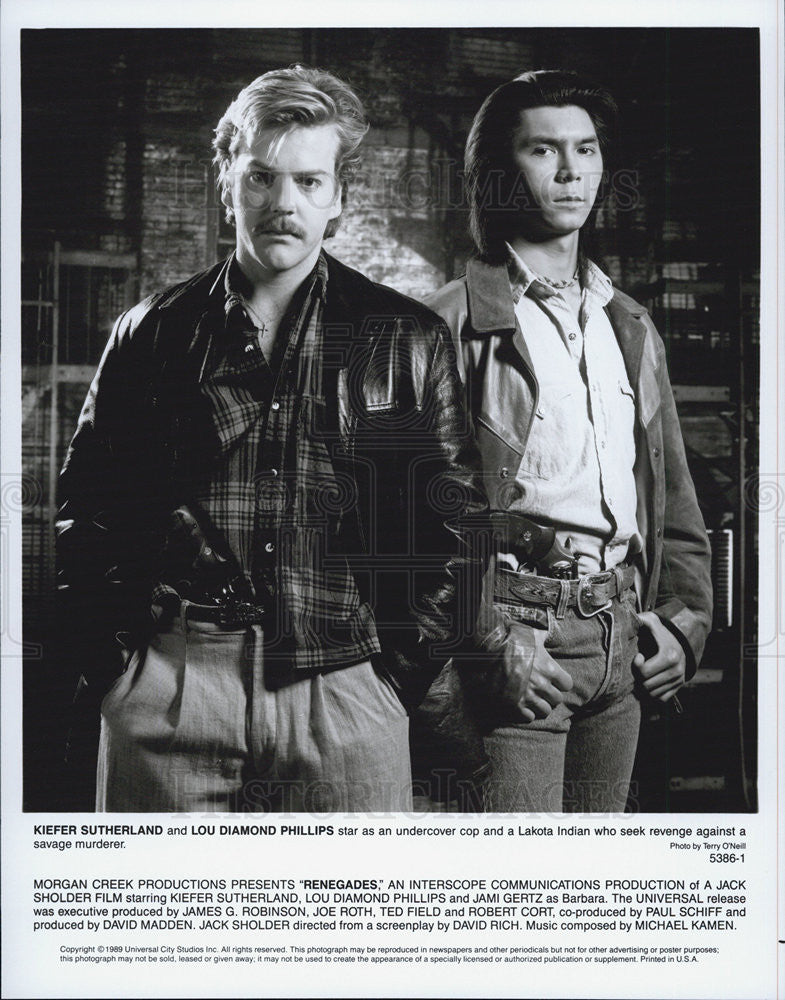 1989 Press Photo Actors Kiefer Sutherland And Lou Diamond Phillips &quot;Renegades&quot; - Historic Images