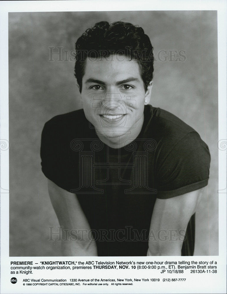 1988 Press Photo Benjamin Bratt KNIGHTWATCH - Historic Images