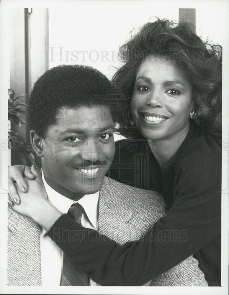 1987 Press Photo of Actress Lynne Moody and Actor Larry Riley. - Historic Images