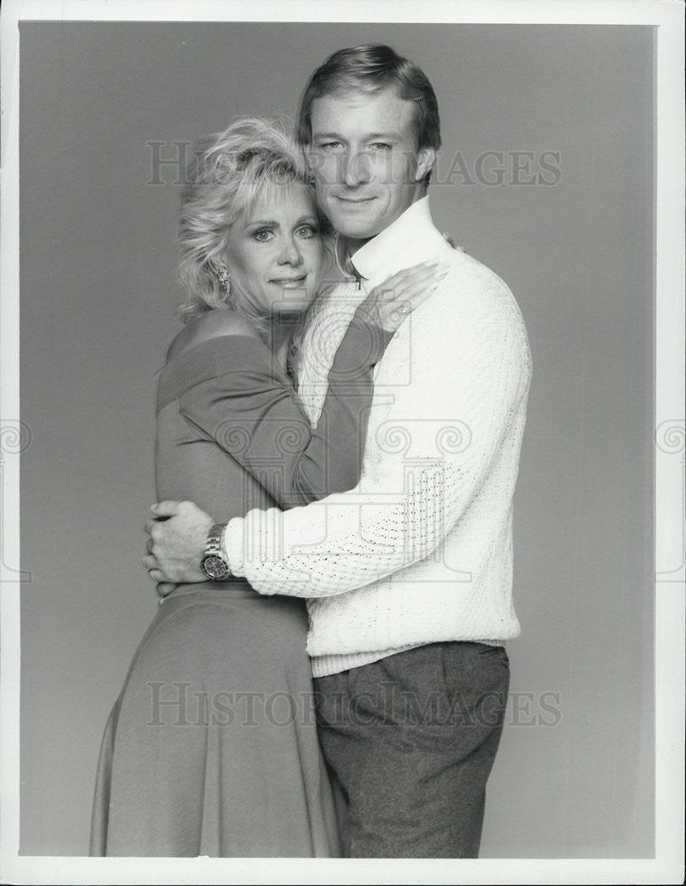 1987 Press Photo Ted Shackelford Joan Van Ark KNOTS LANDING - Historic Images