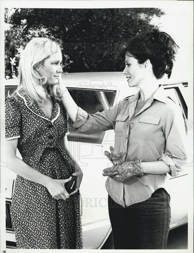 1980 Press Photo Knots Landing Michele Lee Joan Van Ark - Historic Images