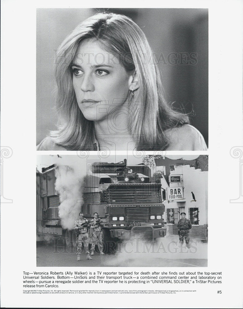 1992 Press Photo Ally Walker &  UniSols Transport Truck In "Universal Soldier" - Historic Images