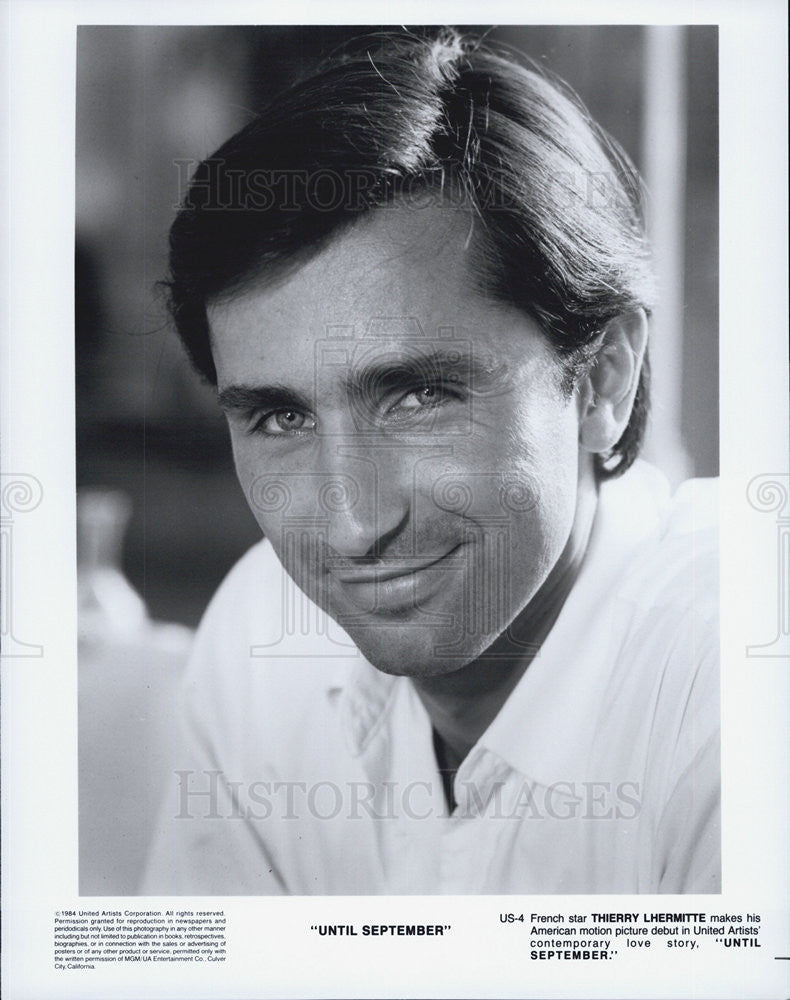 1984 Press Photo Actor Thierry Lhermitte "Until September" Movie Star Celebrity - Historic Images