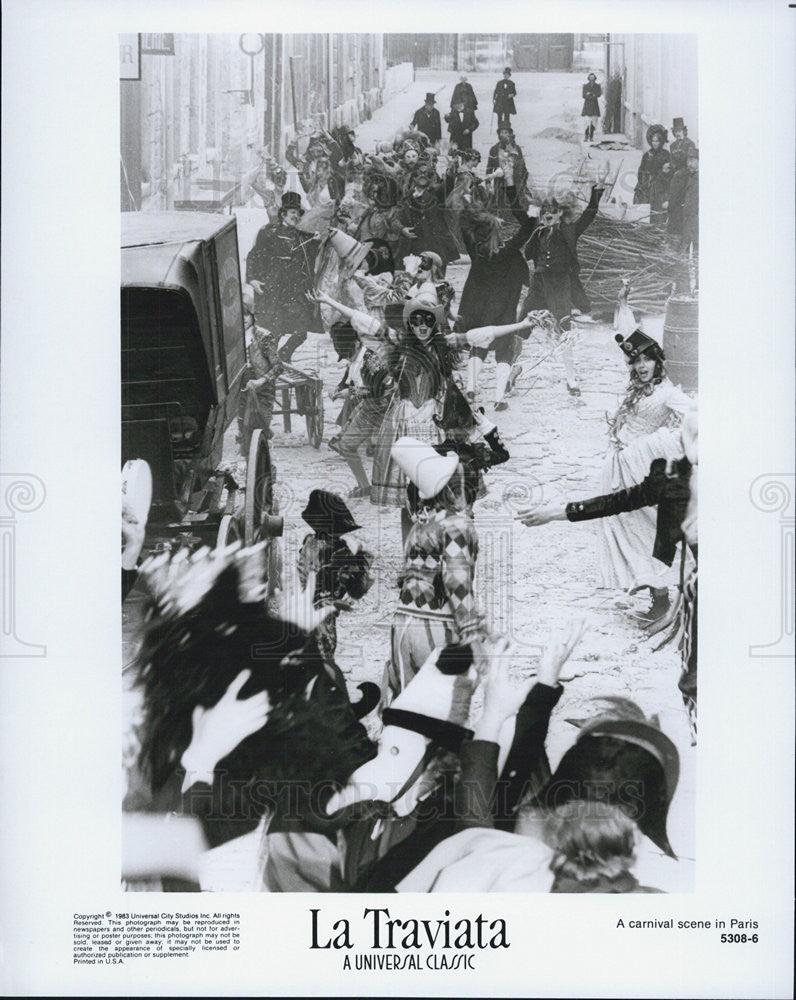 1983 Press Photo Carnival Scene from &quot;La Traviata&quot; - Historic Images