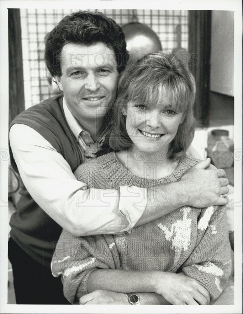 1986 Press Photo Actor Sam Freed and Jane Curtin - Historic Images