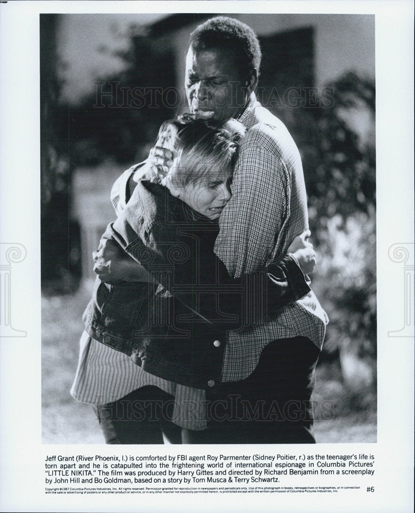 1987 Press Photo of Actors River Phoenix &amp; Sidney Poitier stars in Little Nikita - Historic Images