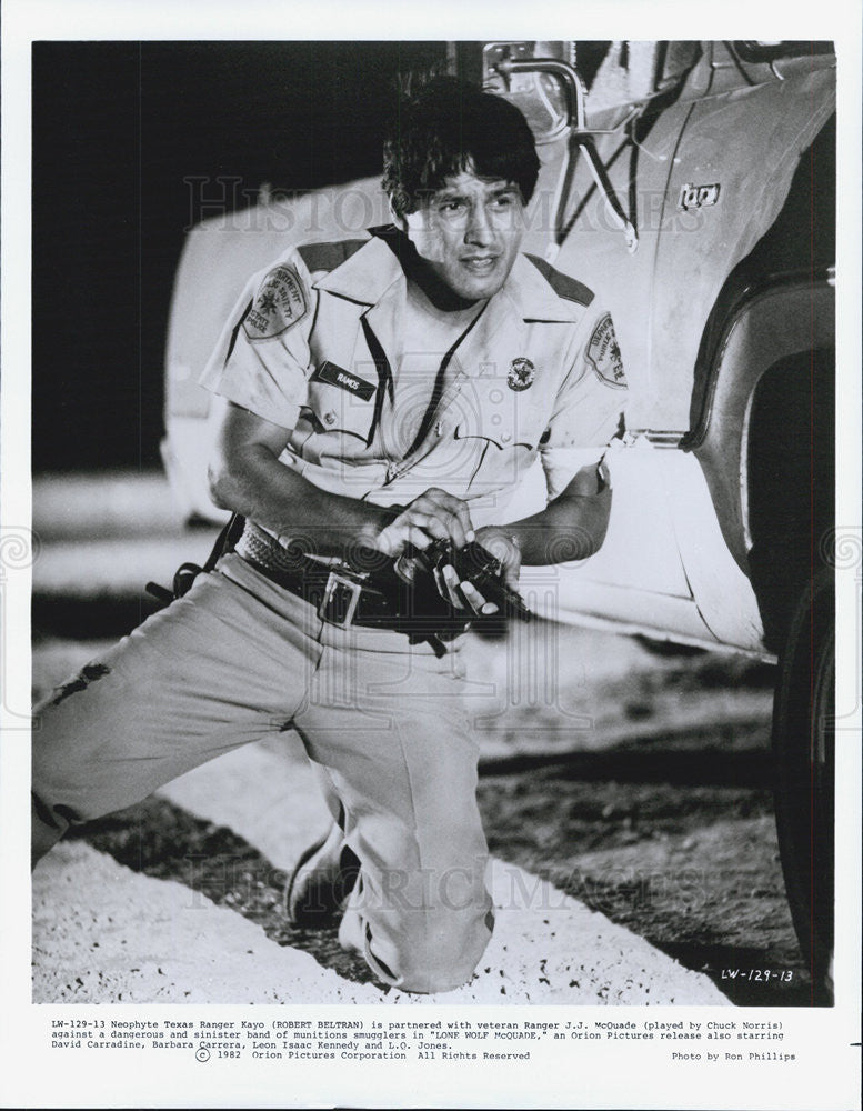 1982 Press Photo Actor Robert Beltran - Historic Images