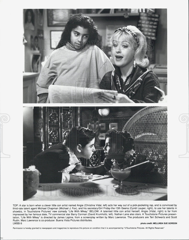 Press Photo Christina Vidal Michael J Fox Cyndi Lauper in Life With Mikey - Historic Images