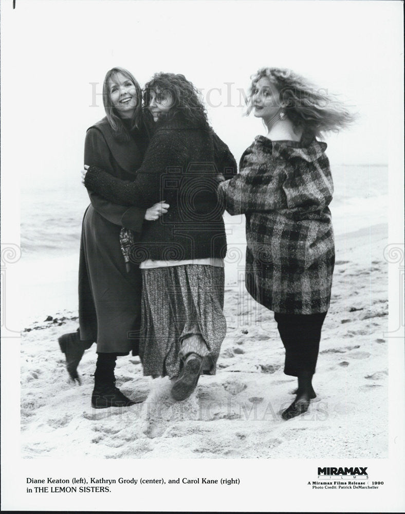 1990 Press Photo Diane Keaton Kathryn Grody and Carol Kane in The Lemon Sisters - Historic Images