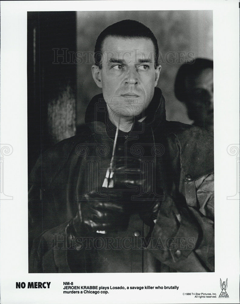 1986 Press Photo Jeroen Krabbe stars as Losado in Tri-Star&#39;s &quot;No Mercy.&quot; - Historic Images