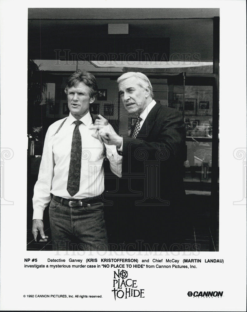 1992 Press Photo Kris Kristofferson and Martin Landau star in &quot;No Place to Hide&quot; - Historic Images