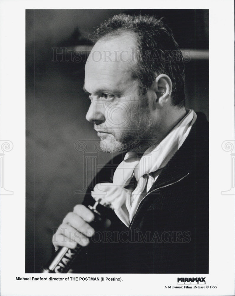 1995 Press Photo Michael Radford, director of &quot;The Postman&quot; - Historic Images