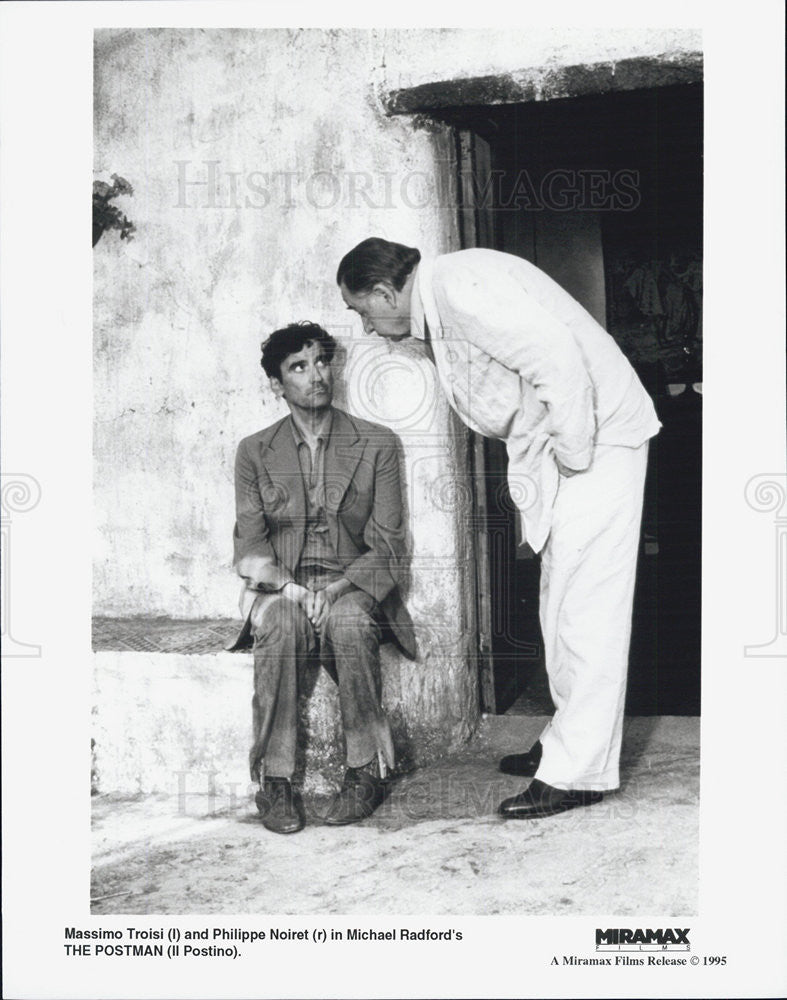 1995 Press Photo Massimo Troisi, Philippe Noiret in &quot;The Postman&quot; - Historic Images