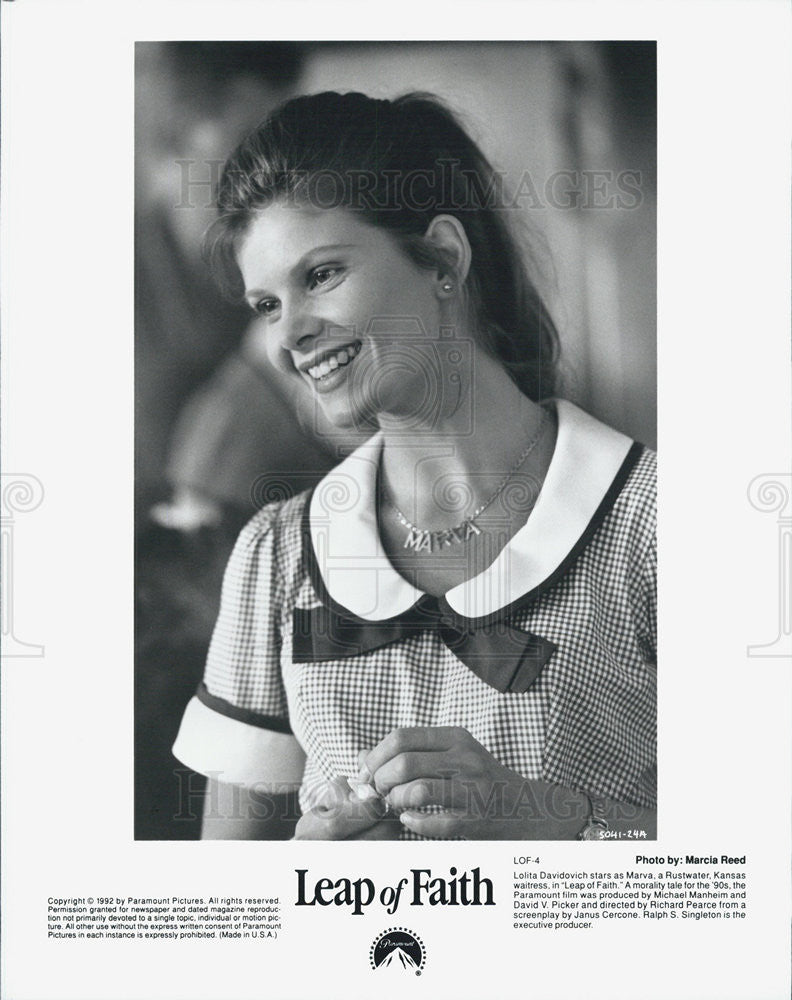 1992 Press Photo Lolita Davidovich in &quot;Leap of Faith&quot; - Historic Images