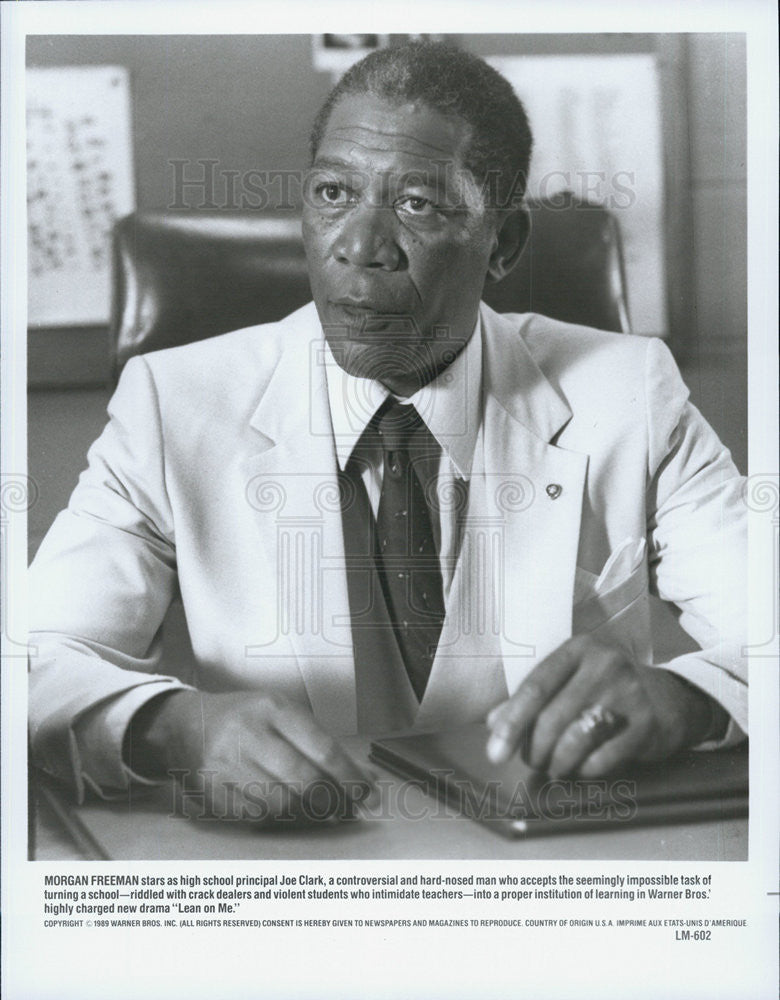 1989 Press Photo Morgan Freeman in &quot;Lean on Me&quot; - Historic Images