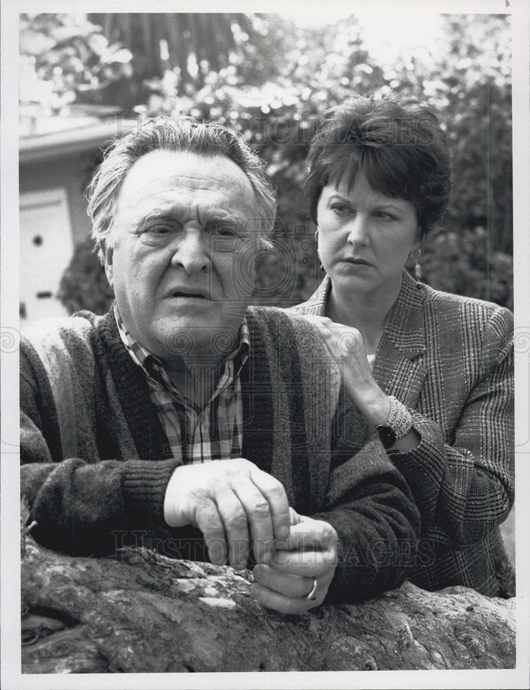 1990 Press Photo Susan Ruttan Vincent Gardenia LA LAW - Historic Images