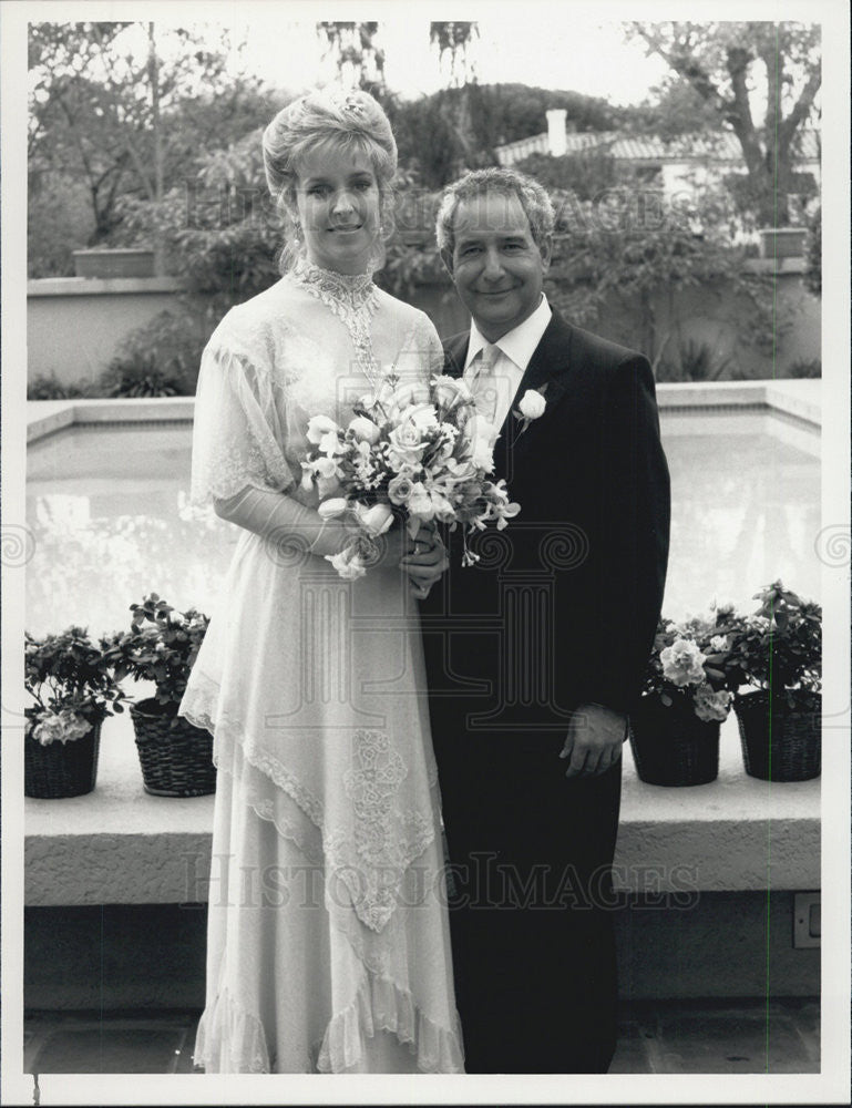 1988 Press Photo &quot;L.A. LAw&quot; Michael Tucker &amp; Jill Eikenberry - Historic Images