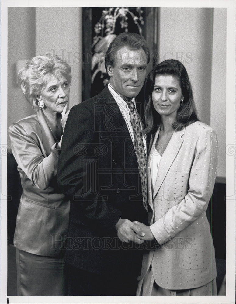 1990 Press Photo Actors Jeannie Cooper, Corbin Bernsen And Jennifer Hetrick - Historic Images