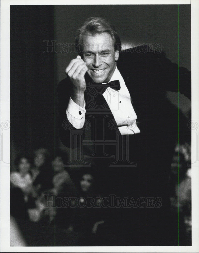 1987 Press Photo Corbin Bensen Actor The Wizard of Odds L.A. Law - Historic Images