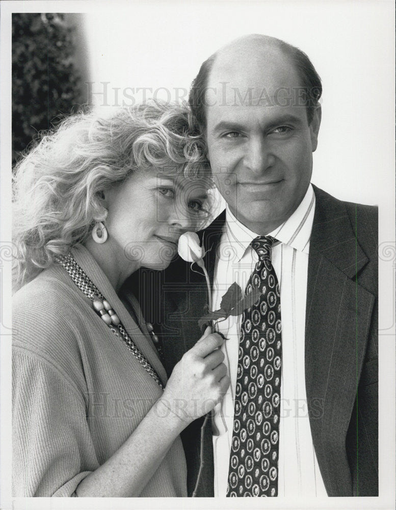 1990 Press Photo of Alan Rachins and Robyn Peterson on TV show  L.A. Law - Historic Images