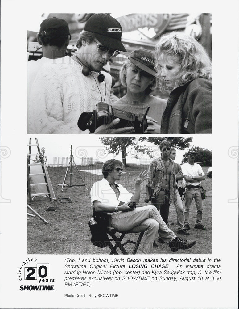 1996 Press Photo of director Kevin Bacon on set of &quot;Losing Chase&quot; - Historic Images