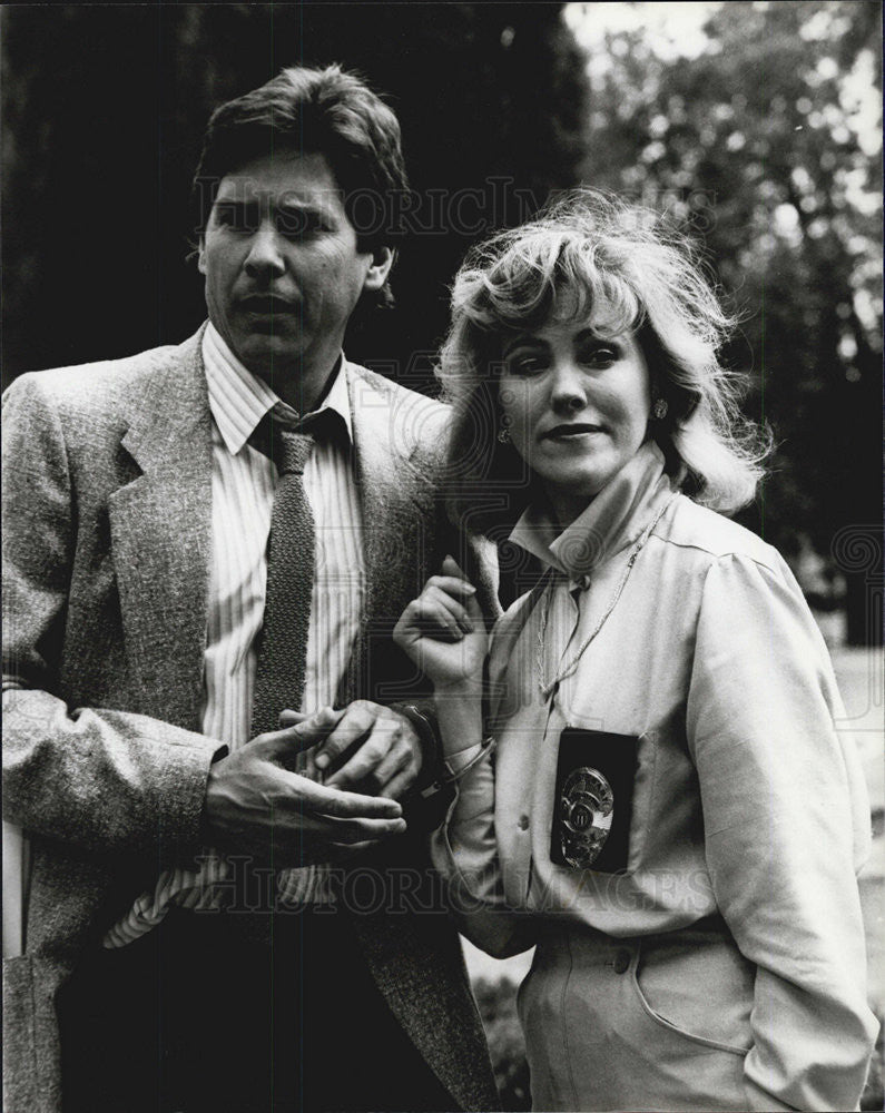 Press Photo of Tim Matheson and Catherine O&#39;Hara - Historic Images