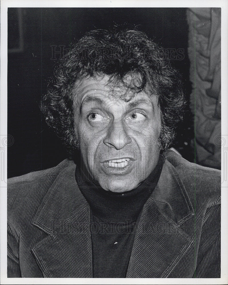 1972 Press Photo Mort Sahl - Historic Images