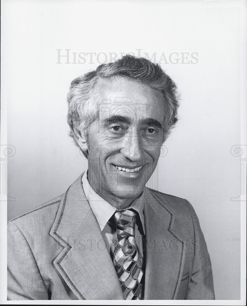 1977 Press Photo Comedian Pat Paulson - Historic Images