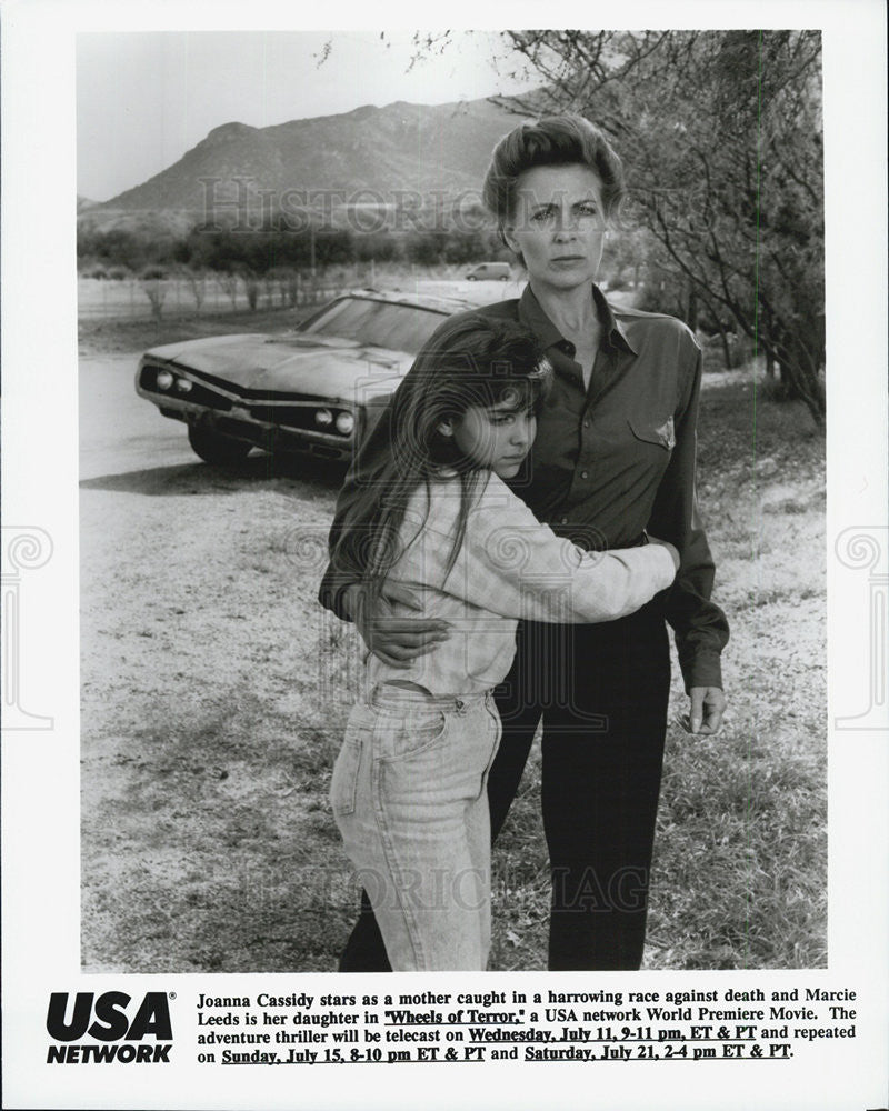 1990 Press Photo Joanna Cassidy, Marcie Leeds in "Wheels of Terror" - Historic Images