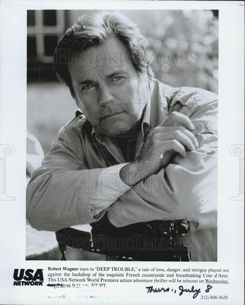 1993 Press Photo of Robert Wagner, star of USA Network&#39;s &quot;Deep Trouble&quot; - Historic Images