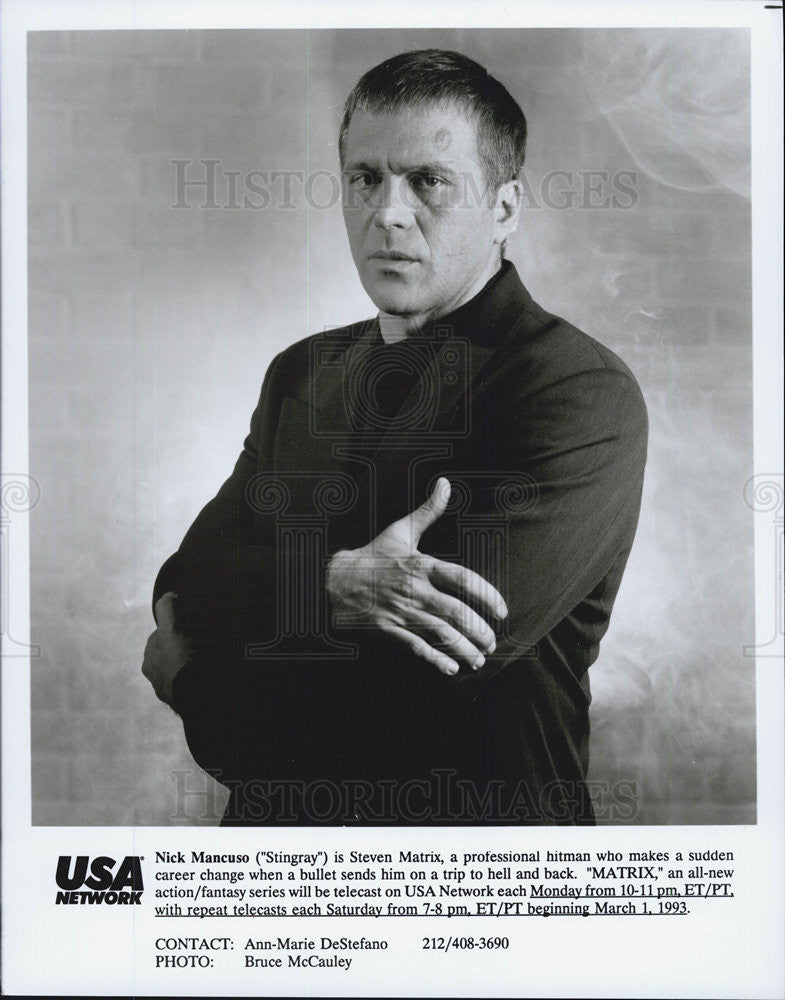 1990 Press Photo Nick Mancuso in &quot;Matrix.&quot; - Historic Images