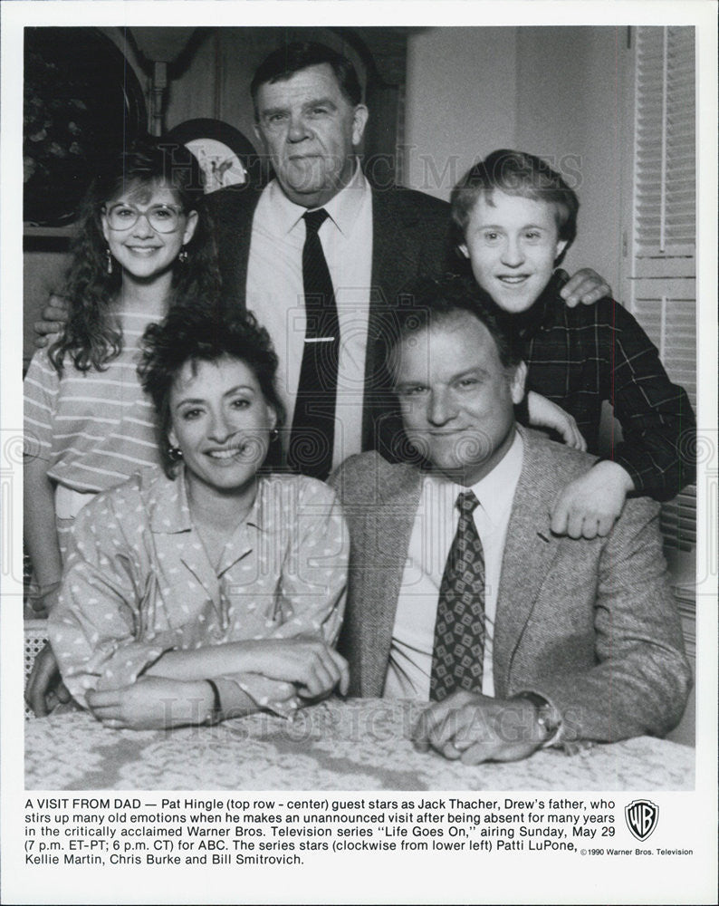 1990 Press Photo of the cast of the TV series &quot;Life Goes On&quot; - Historic Images