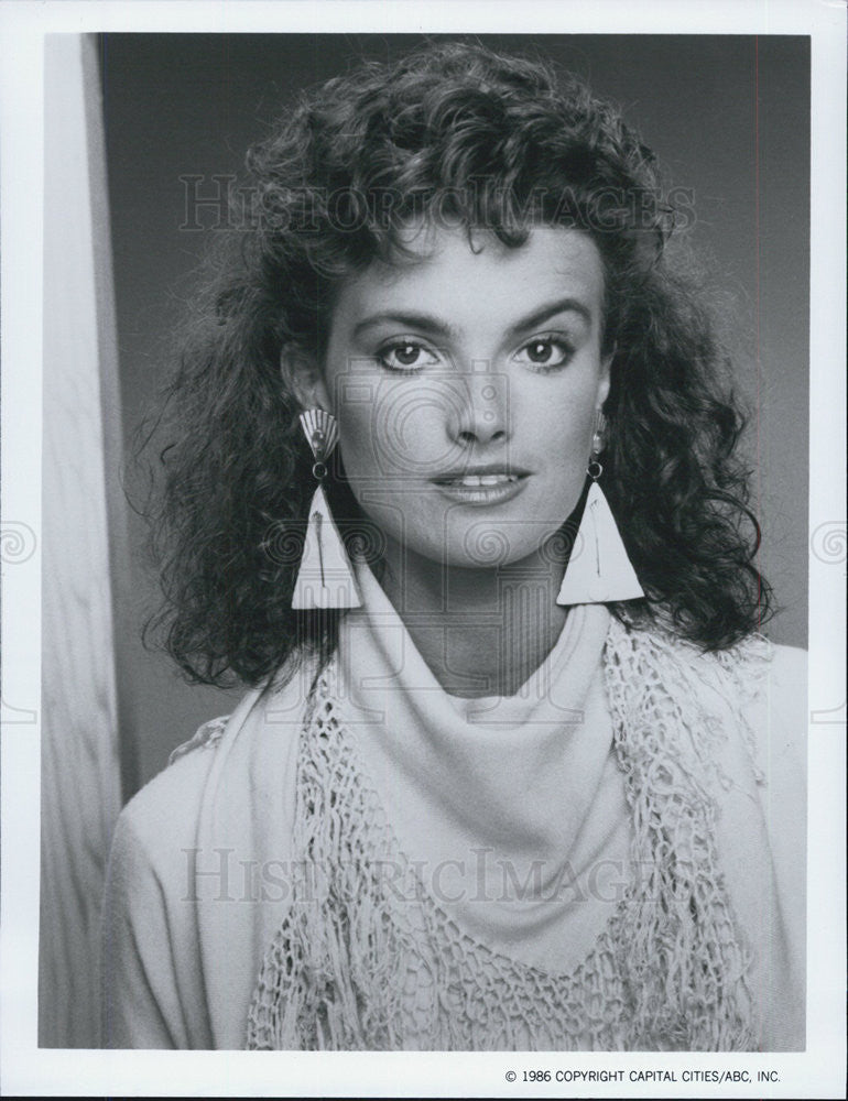 1986 Press Photo Kim Morgan Greene in The Colbys - Historic Images