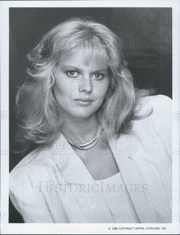 1986 Press Photo Claire Yarlett The Colbys Television Film Actress - Historic Images