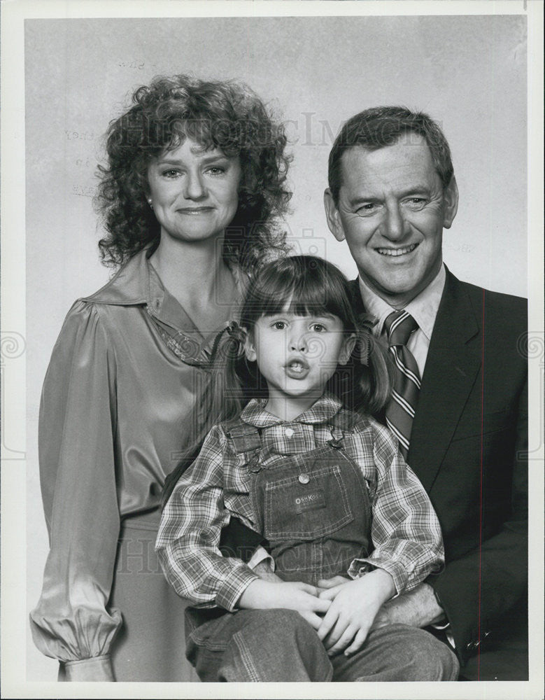 1982 Press Photo Tony Randall,Swoozie Kurtz,Kaleen Kiff on &quot;Love Sidney&quot; - Historic Images