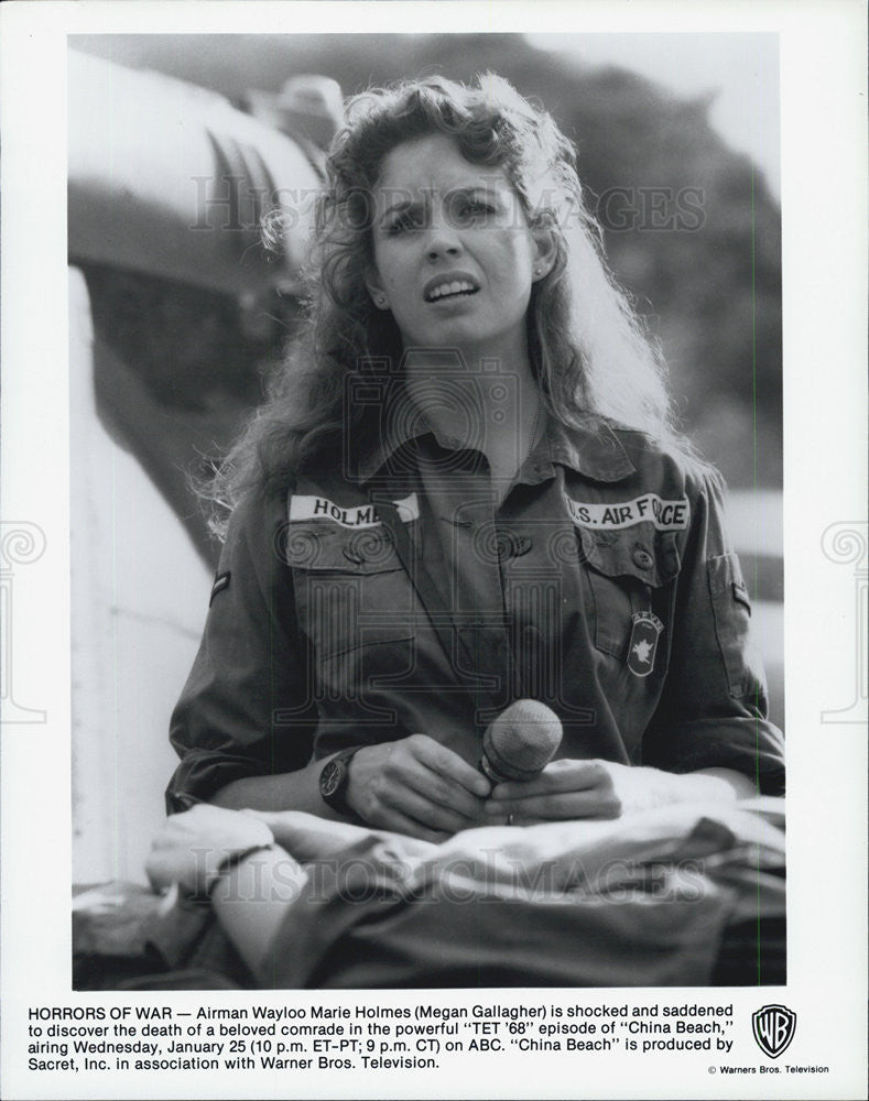 Press Photo Megan Gallagher CHINA BEACH - Historic Images