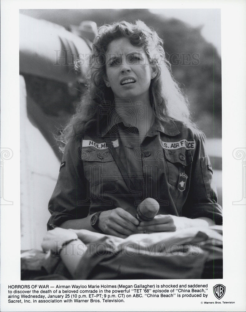 Press Photo Megan Gallagher CHINA BEACH - Historic Images