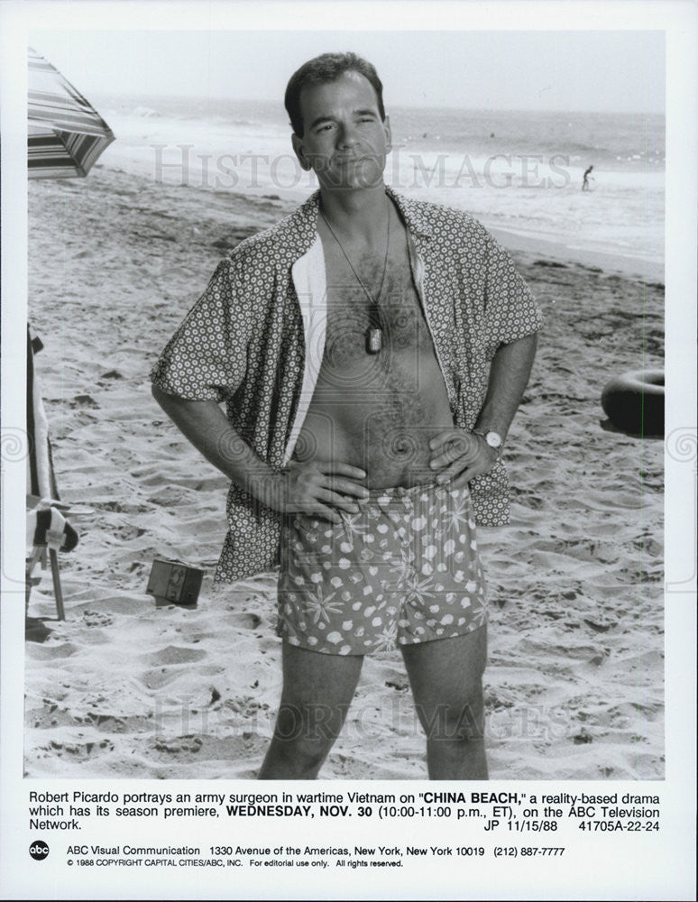 1988 Press Photo Robert Picardo on "China Beach" - Historic Images