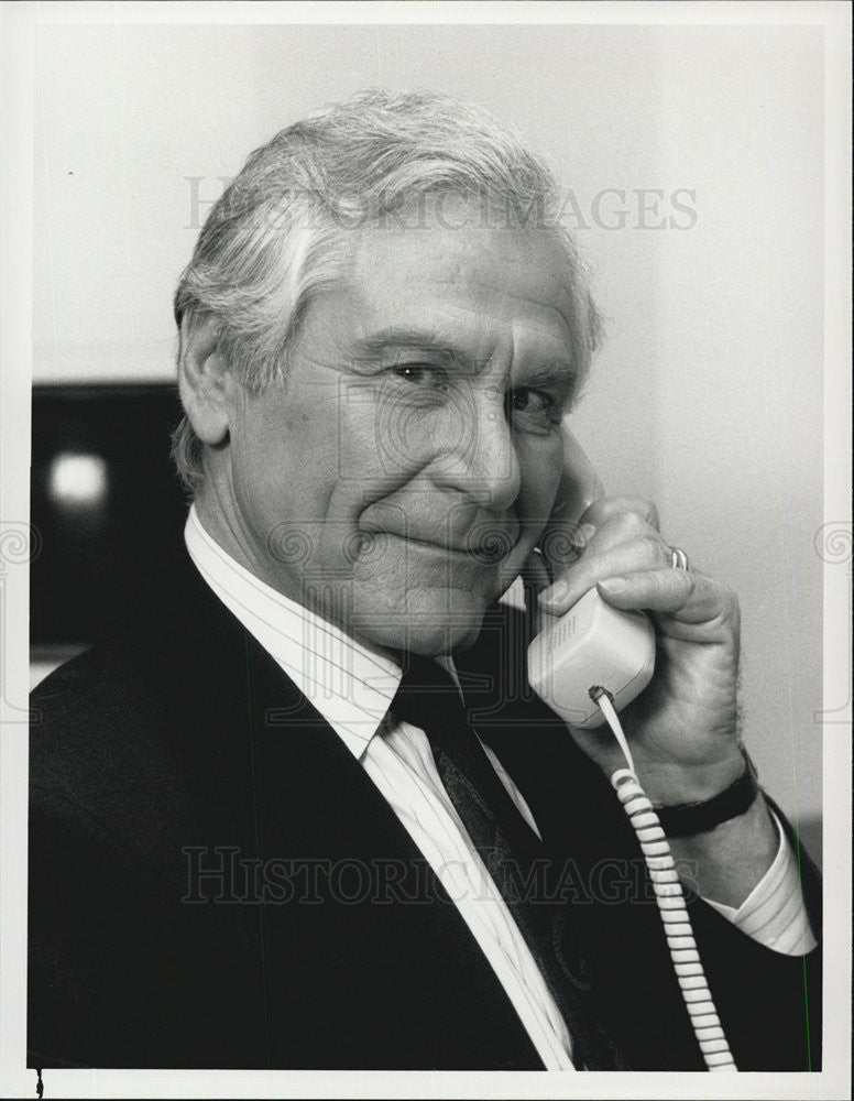 1988 Press Photo Sam Wanamaker in &quot;Baby Boom&quot; - Historic Images