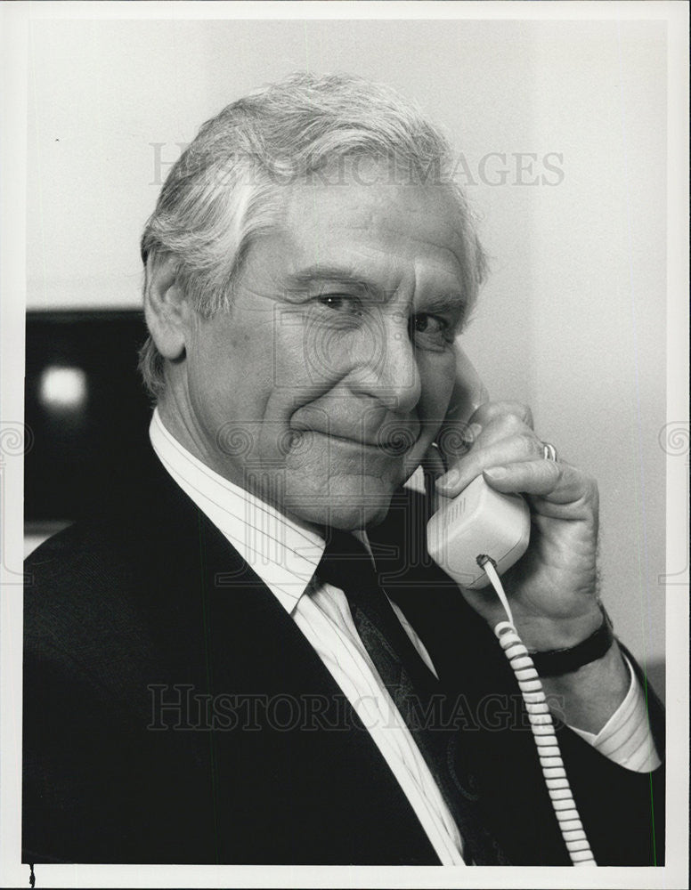 1988 Press Photo Sam Wanamaker in "Baby Boom" - Historic Images