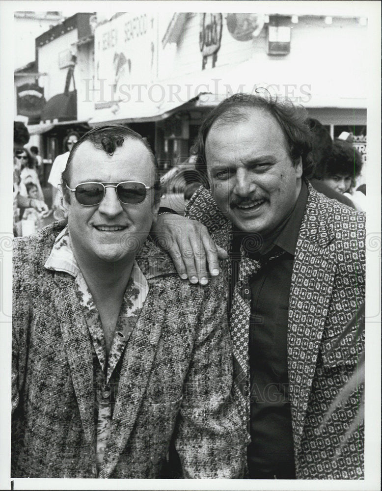 1987 Press Photo Actor Peter Jurasik and Dennis Franz - Historic Images