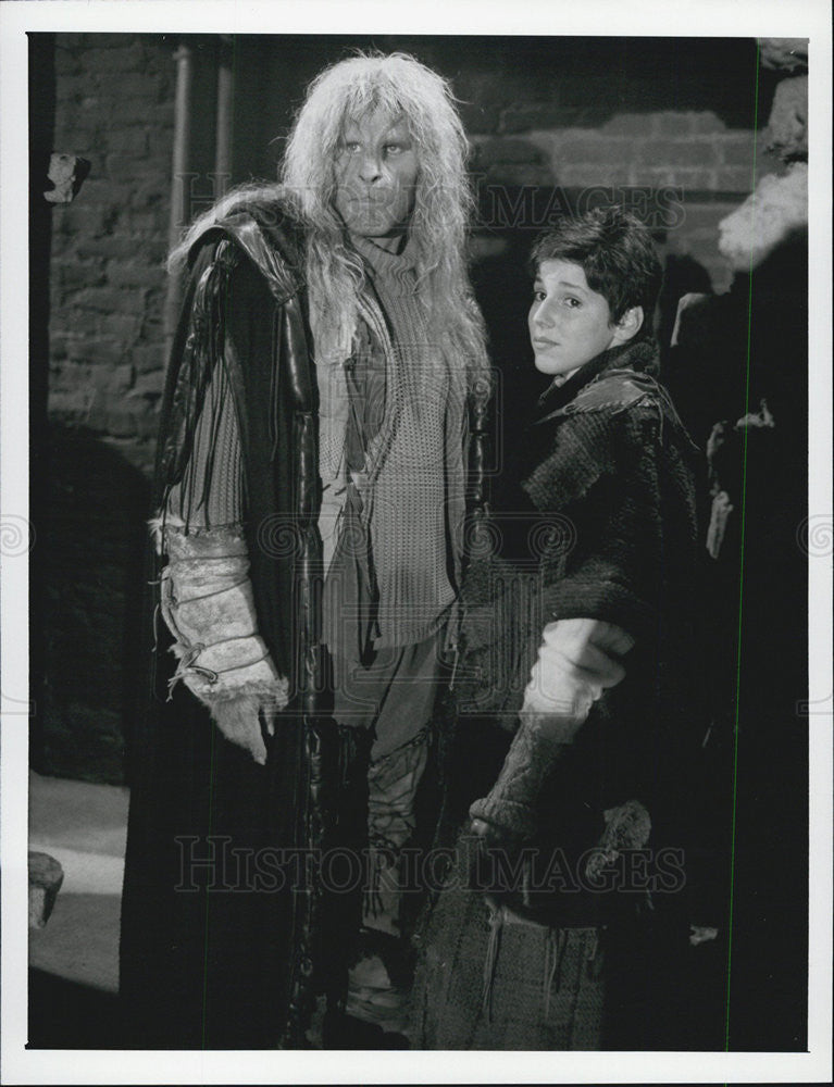 1987 Press Photo Scene from &quot;Beauty and the Beast&quot; - Historic Images