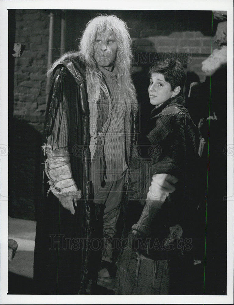 1987 Press Photo Scene from "Beauty and the Beast" - Historic Images