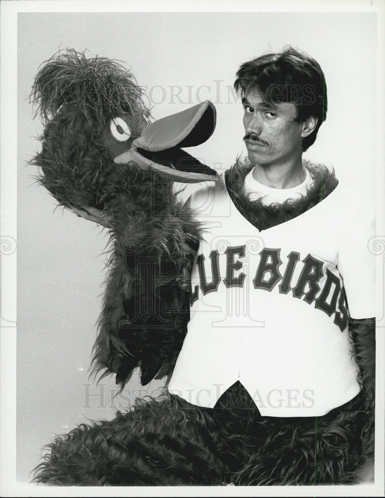 1983 Press Photo Marco Rodriguez Plays Bird the Mascot of Bay City Bluebirds - Historic Images