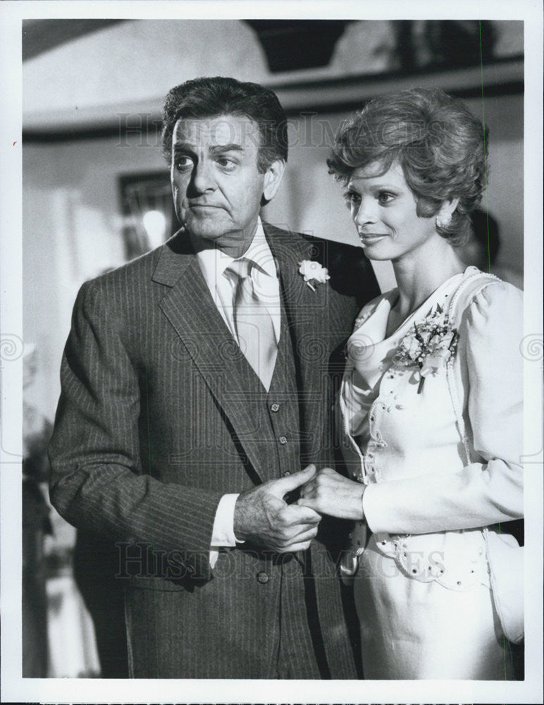 Press Photo Mike Connors Juliet Prowse GLITTER - Historic Images