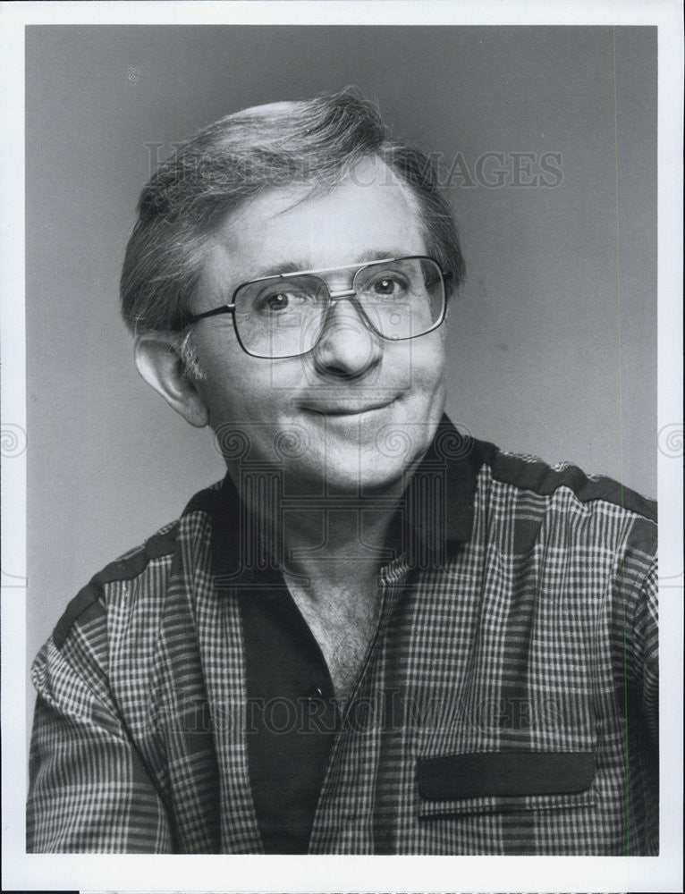 Press Photo Arte Johnson GLITTER - Historic Images