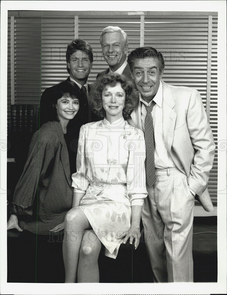 1987 Press Photo Cast of &quot;The Law and Harry McGRaw&quot;CBS TV series. - Historic Images