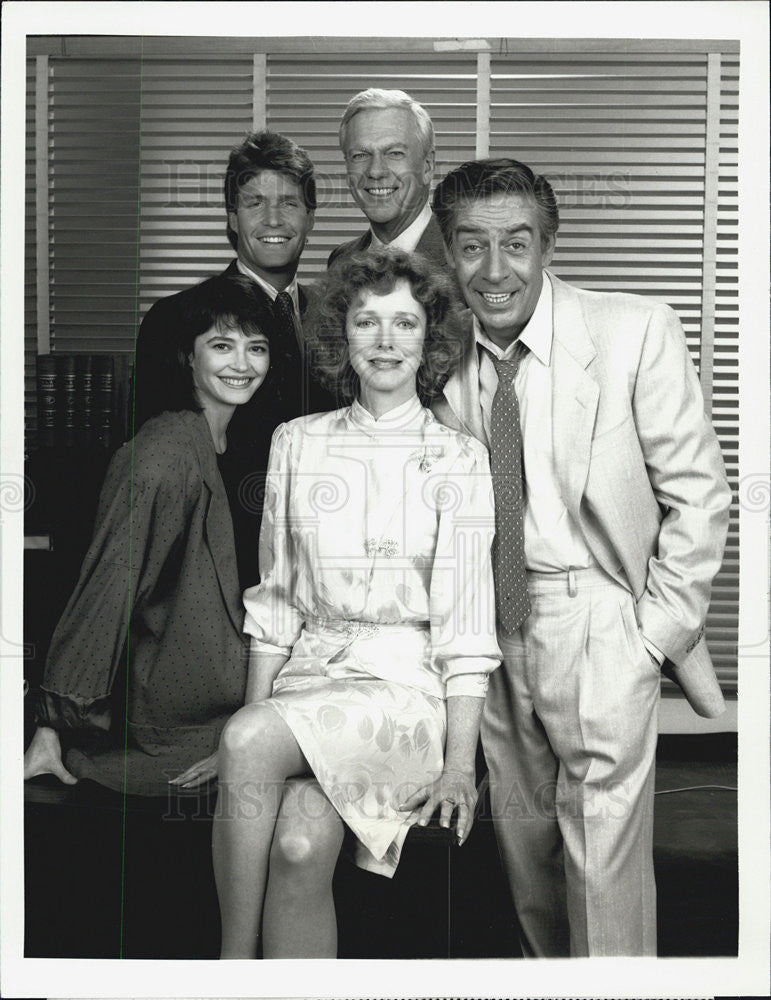 1987 Press Photo Cast of "The Law and Harry McGRaw"CBS TV series. - Historic Images