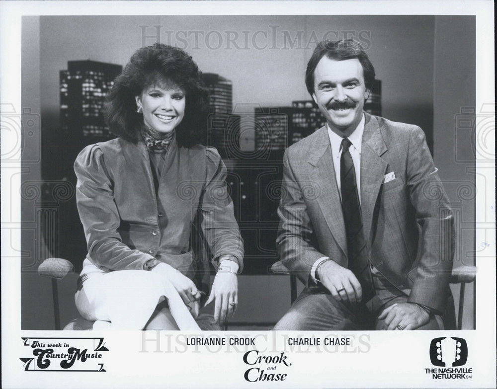 Press Photo Lorianne Crook Charlie Chase Crook And Chase Television - Historic Images