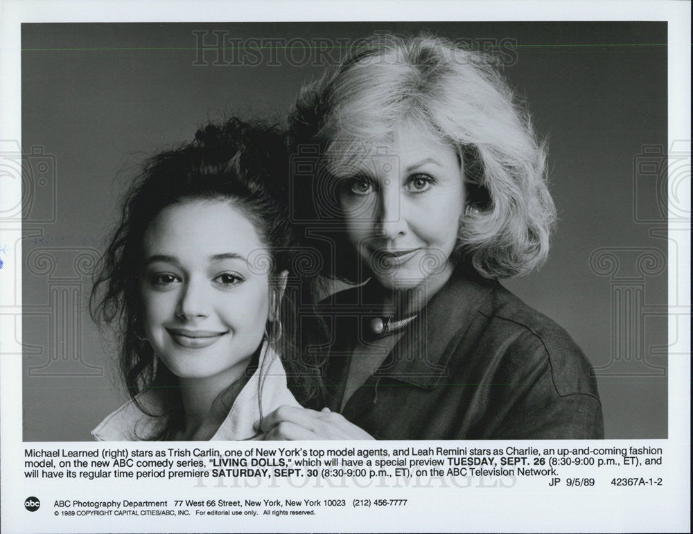 1989 Press Photo Michael Learned Leah Remini LIVING DOLLS - Historic Images